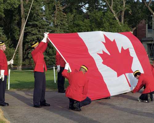 投资美国移民网站【格林纳达，土耳其护照申请美国E2签证成功率高吗，真实数