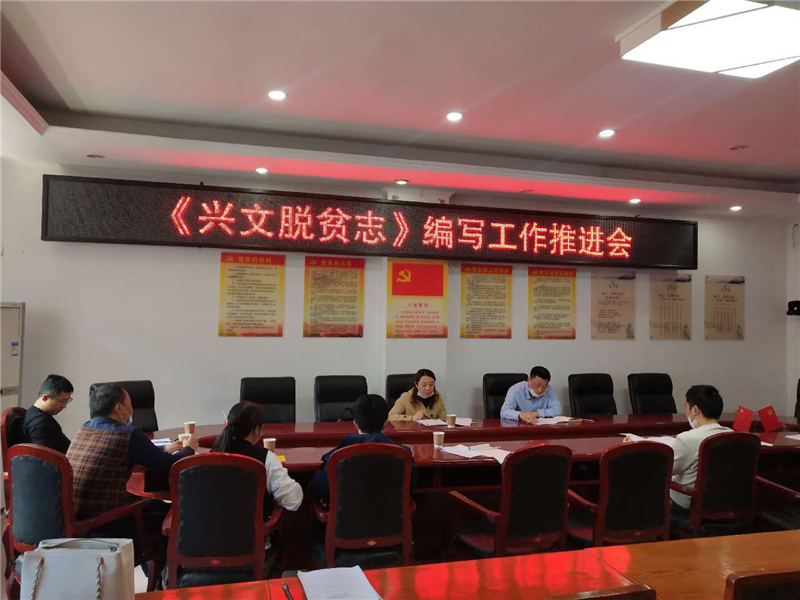 美国移民局各种表格（直播预告|花23万打了个石膏，在美国买不买医保差别有多