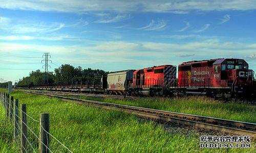 美国 移民 稀缺职业{美国绿卡并不意味着高枕无忧，特殊情况下移民身份照样被