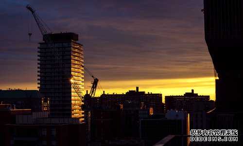 美国10月份移民排期表【美国职业类移民排期更新投资移民排期跃进】