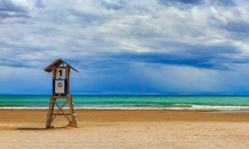 爱尔兰父母移民{千呼万唤始出来！爱尔兰移民局终于重新开放开始审理！}